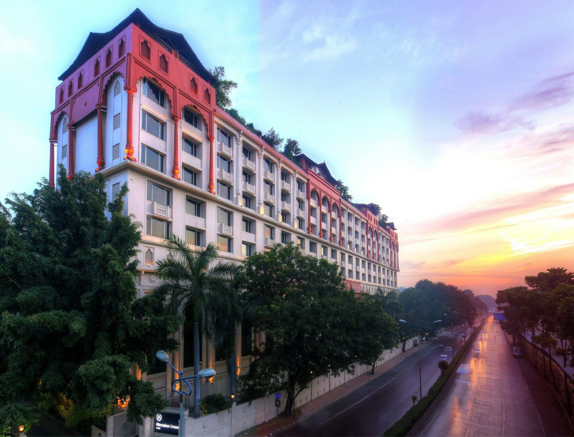 Sheraton Grand Pune Bund Garden Hotel Exterior foto